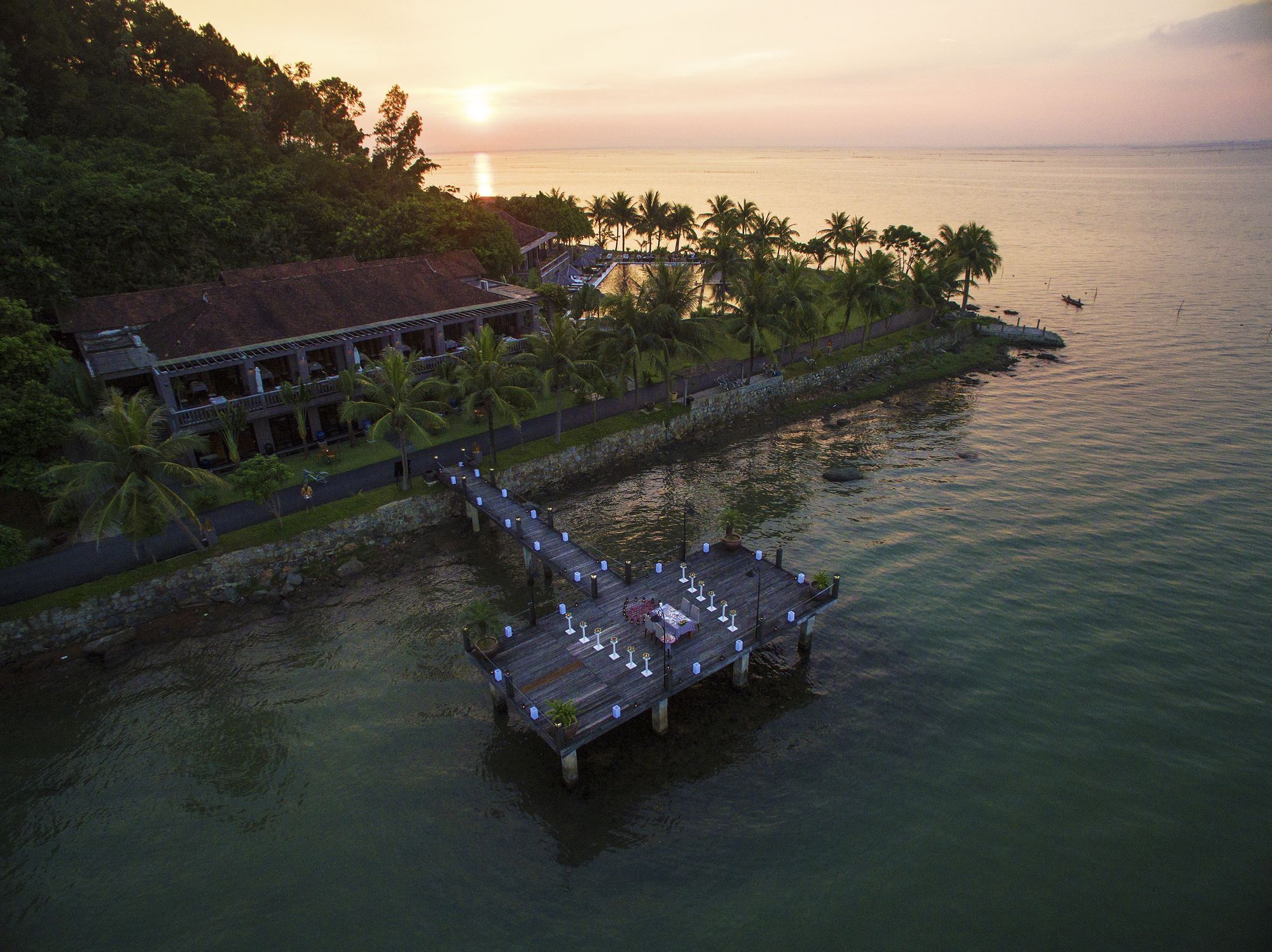 Vedana Lagoon Resort & Spa Hue Buitenkant foto